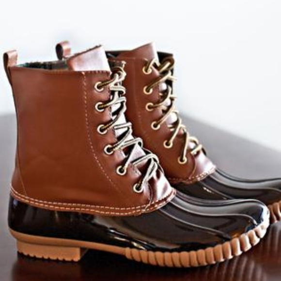 Shoeroom21 boutique Shoes - LADIES BROWN LACE UP DUCK BOOTS